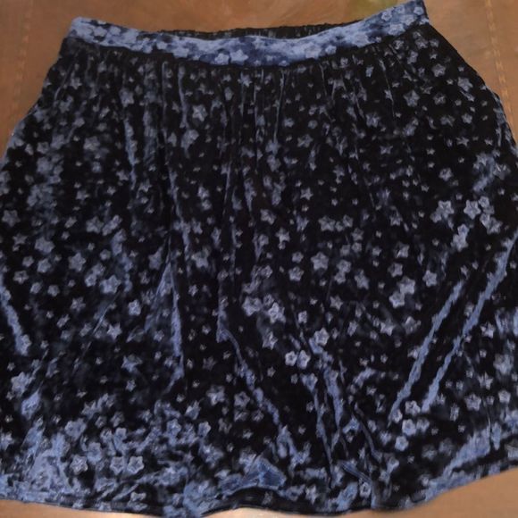 ModCloth Jessy B Navy Stars Velvet Skirt - Picture 1 of 4